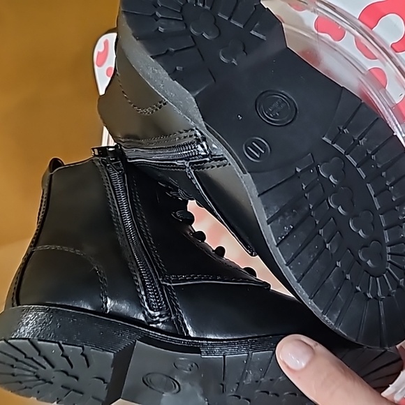 A Wonder Nation Girls Black Combat Boots, Lace Up / Zipper, Size 11, NWT - Picture 7 of 8